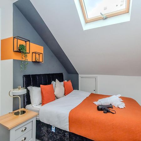 Luxe City Living L 2-Bedroom Flat With Free Parking Brighton Bagian luar foto