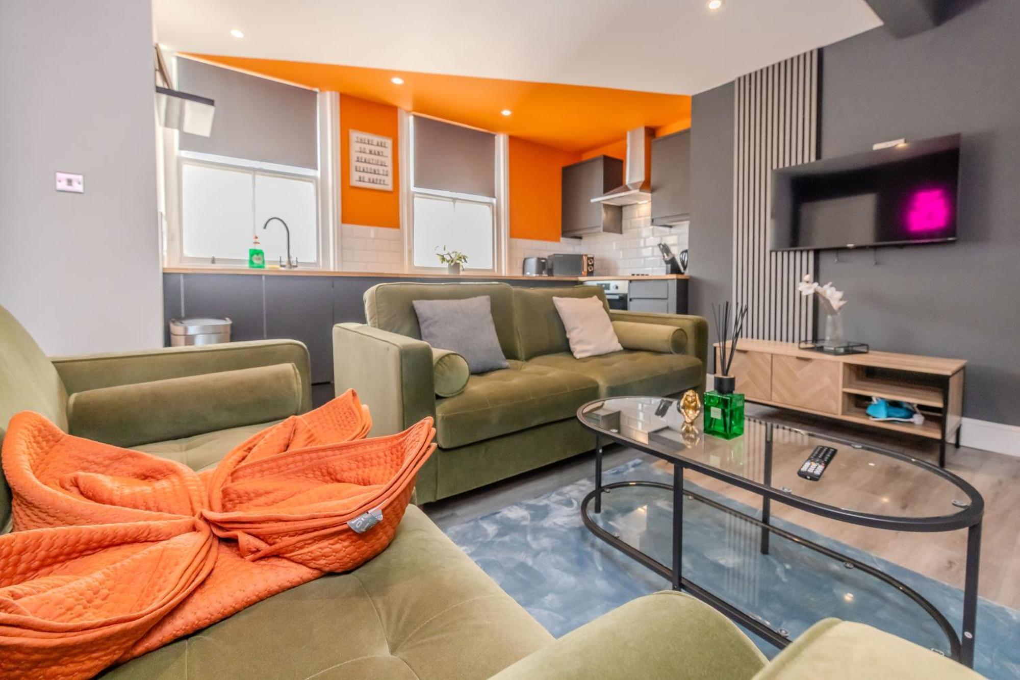 Luxe City Living L 2-Bedroom Flat With Free Parking Brighton Bagian luar foto