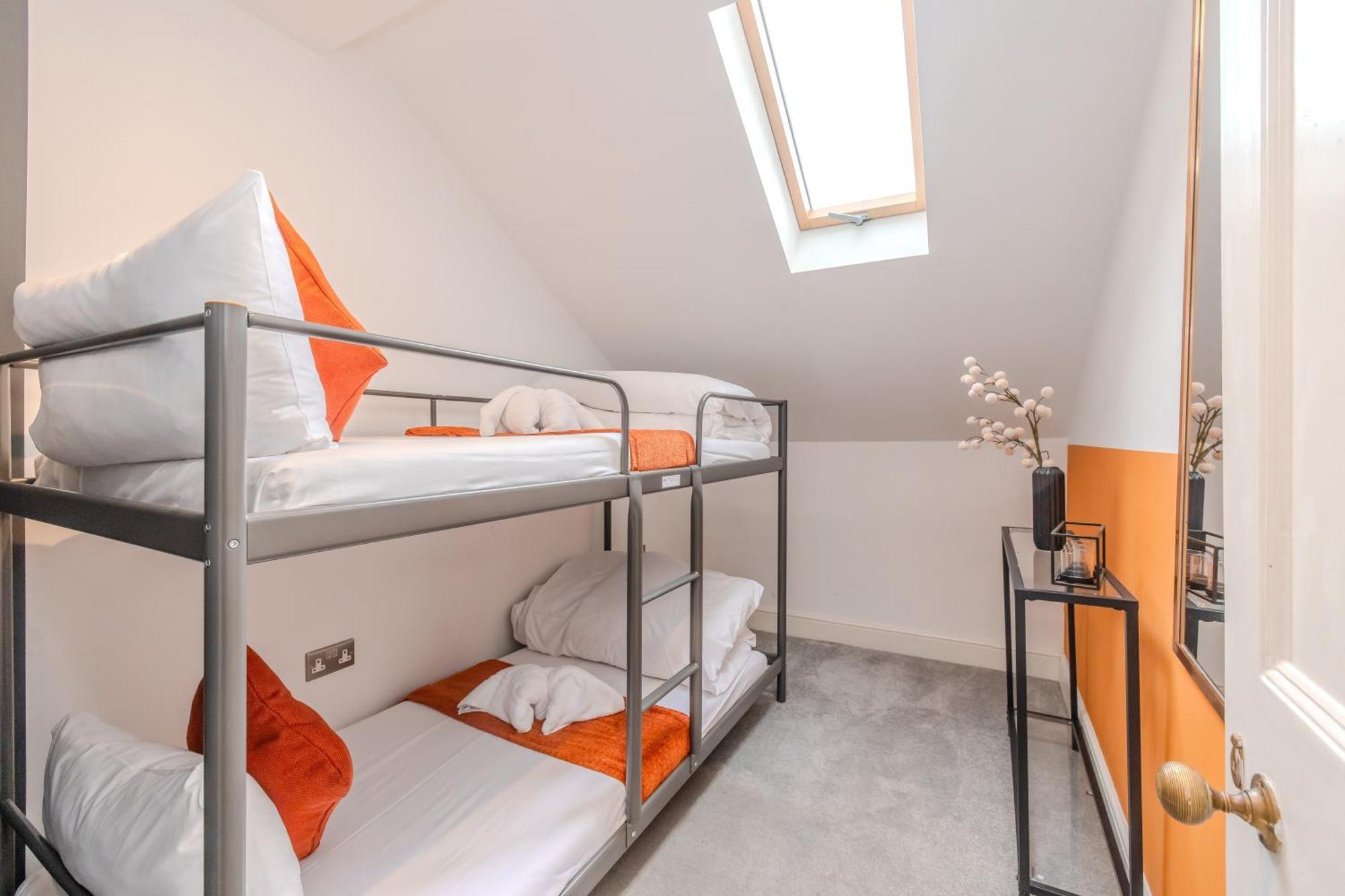 Luxe City Living L 2-Bedroom Flat With Free Parking Brighton Bagian luar foto